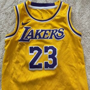 Lakers youth jersey LeBron James #23